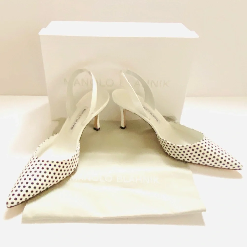NWT: MANOLO BLAHNIK | White with Black Polkadots Carolyne Kitten-Heel Pumps - Picture 8 of 11